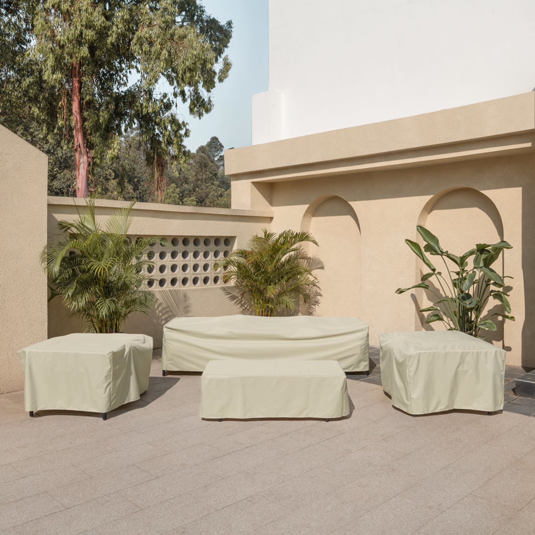 Do I Need to Cover Patio Furniture in Summer? | Castlery US